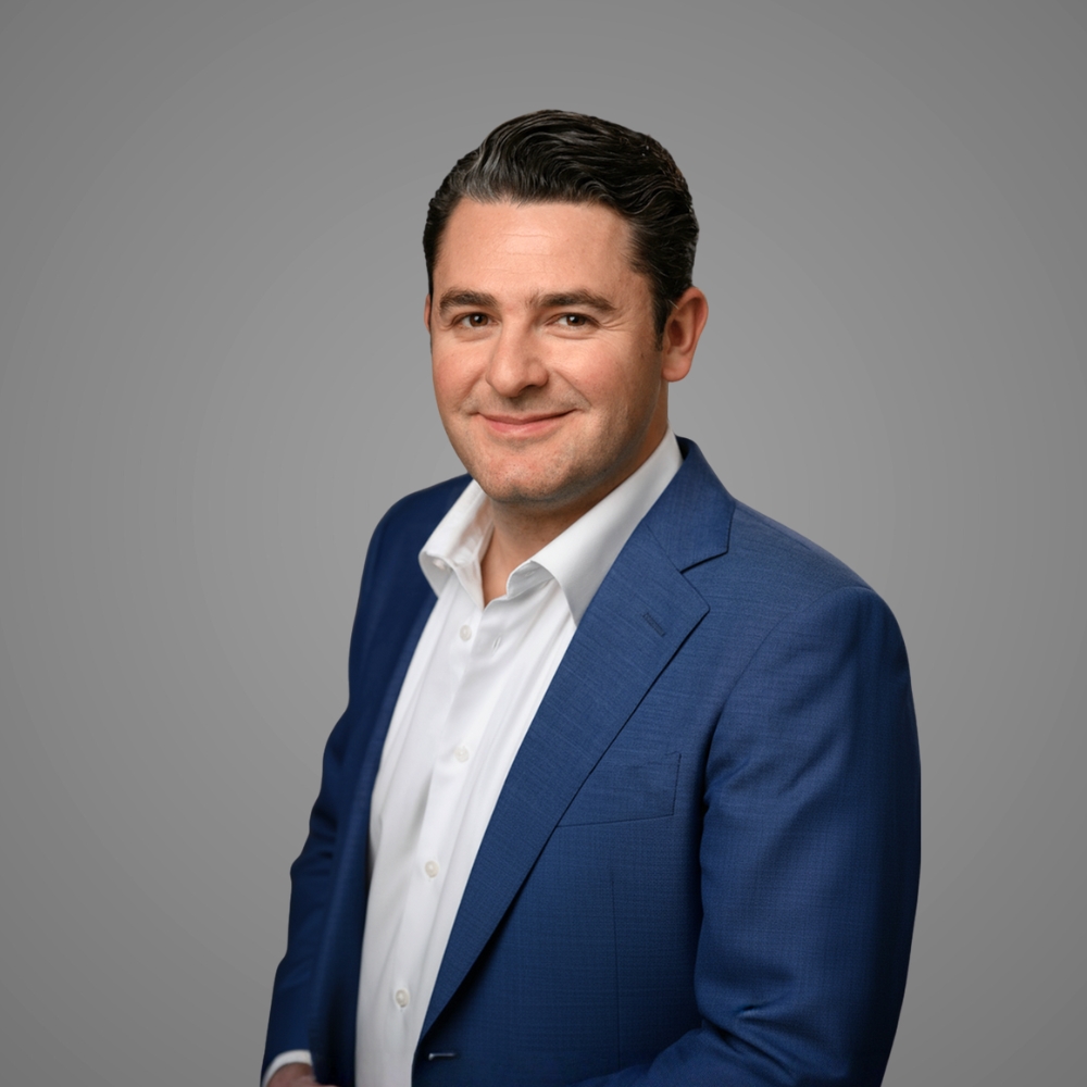 devon borisoff headshot