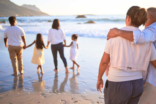 relax travel and happy with big family at the beach